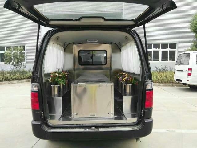 遗体运输车辆